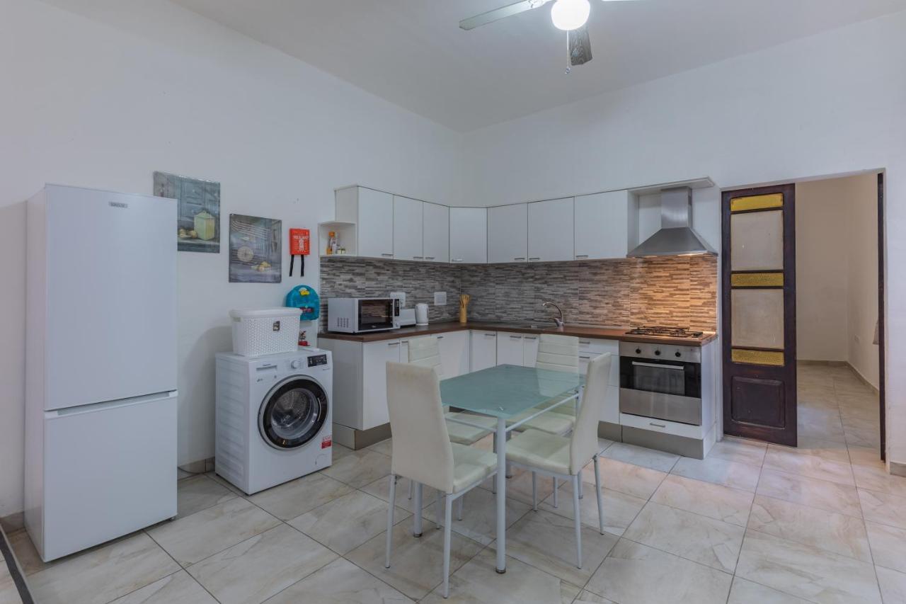 Bormla - Comfortable Two Bedroom * Cospicua